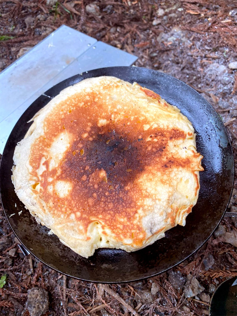 フライパンで両面を焼く