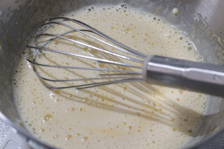 「炊飯器で簡単♪スライスチーズでできる！米粉のチーズケーキ」作り方5画像