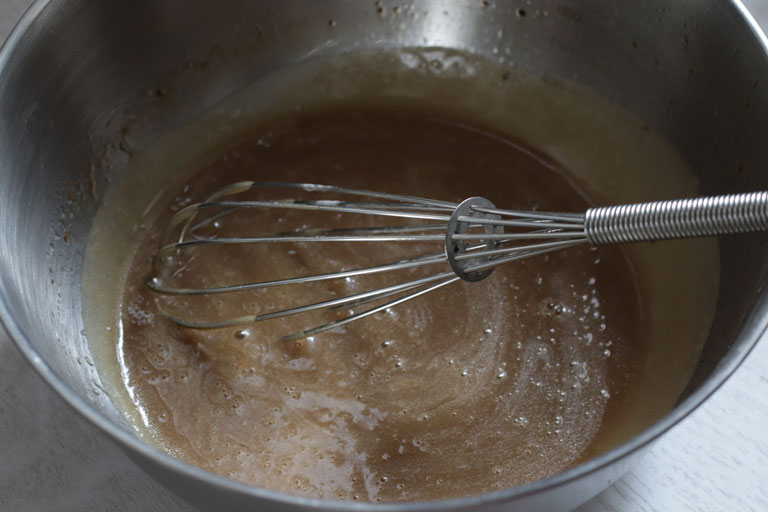 「朝ごはんにも♪黒糖とさつまいもの米粉ケーキ」作り方3画像