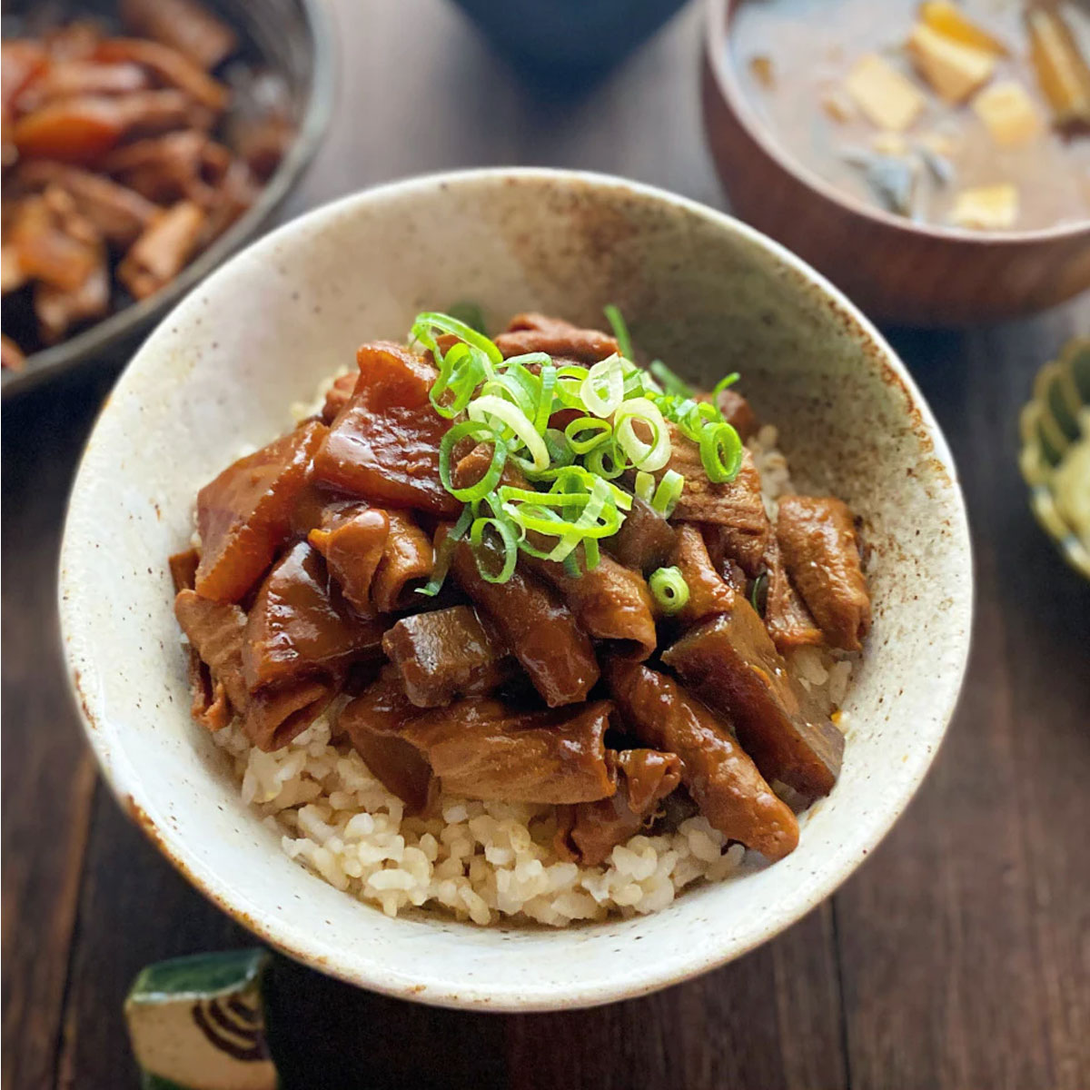 「名古屋の味♪柔らかしみしみ！絶品玄米どてめし」画像