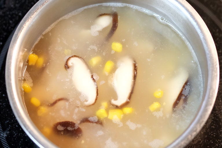 「おかゆで作る中華風コーンスープ」作り方画像3
