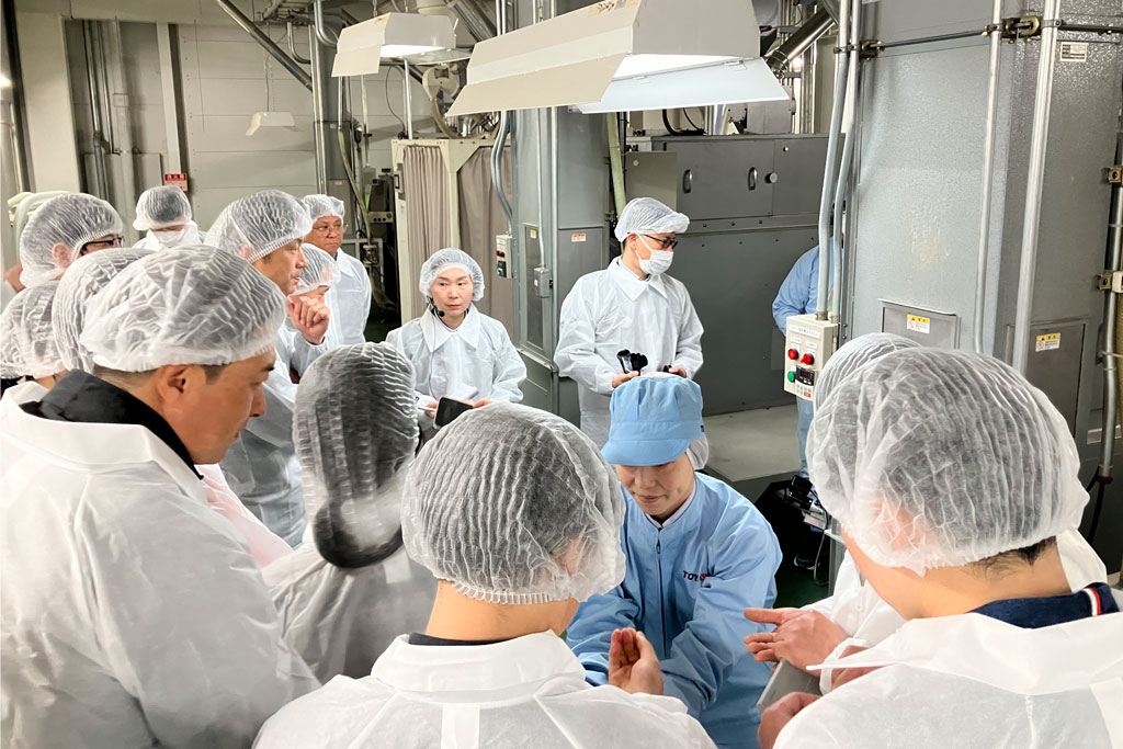『韓国の環境先進企業で構成される「グリーン企業協議会」が国内最大規模の無洗米工場を視察』画像③